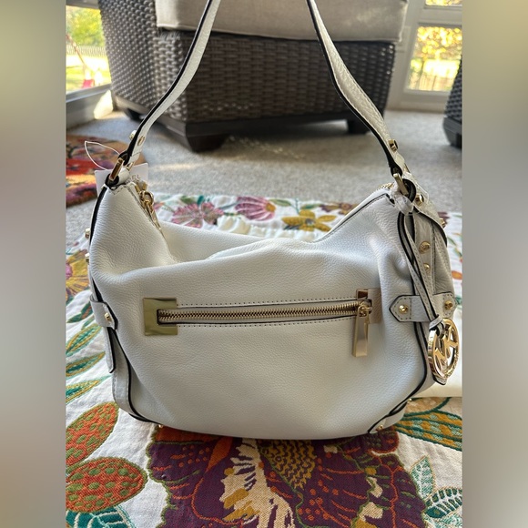 Michael Kors Leather Bag - Picture 4 of 13